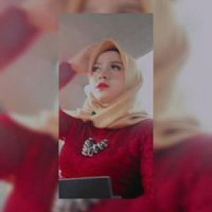 Riska Lailatul Aziza profile icon