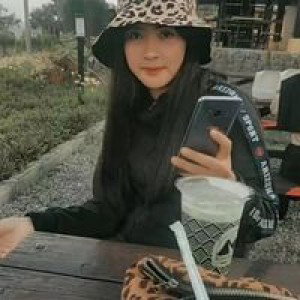 Anisa Assegaf profile icon