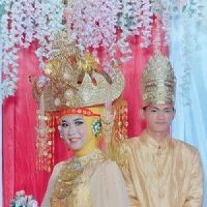 Dinda Putri Sabrina profile icon