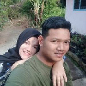 Fitri Ayu She Bungsu profile icon