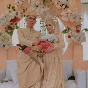 Evy Pratiwi profile icon