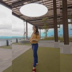 Ela Putri Avika profile icon