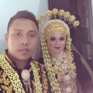 siti holifah profile icon