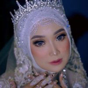 Lilyanaa Risa profile icon