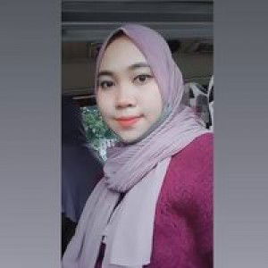 Ria Pipit Ratnasari profile icon