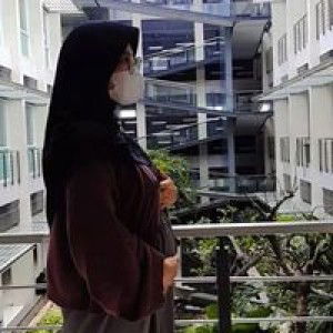 Elmi Zakiyah profile icon