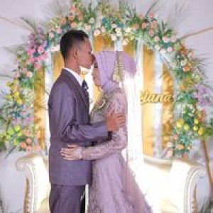 Riana Ana profile icon