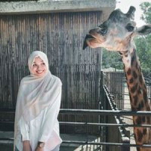 Nanaa Longsuwan profile icon