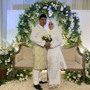 Ayuniey Leuniey profile icon