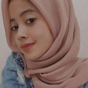 Lusi Lutvia Sari profile icon