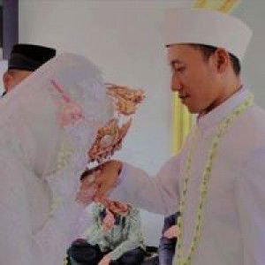 Neneng Novita profile icon