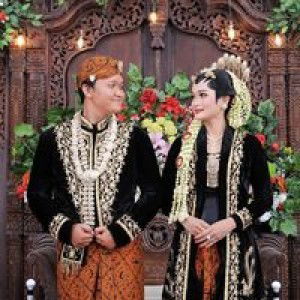 Juwita Sari Diah Anggraini profile icon