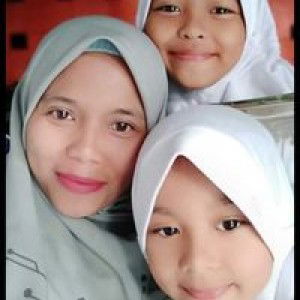 Astika Agustini profile icon