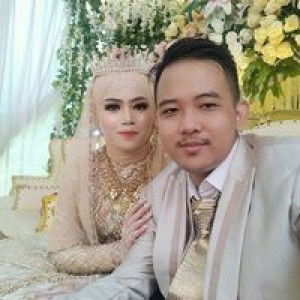 Euis Aisyah profile icon