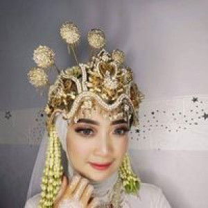 Lia Dahlia profile icon