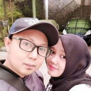 Ria Lestari profile icon