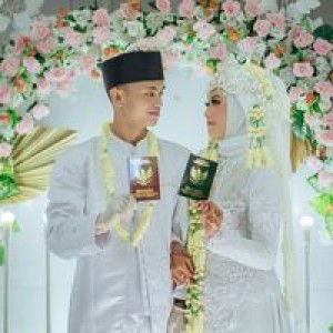 Anis Marsela profile icon