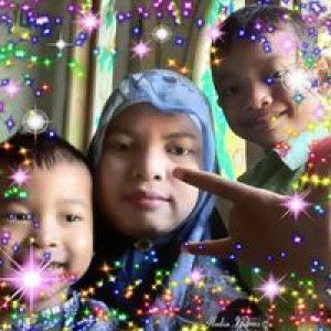 Wahyu Kurniawati profile icon