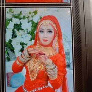 Devi Yulia sari profile icon