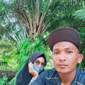 Apriliani profile icon