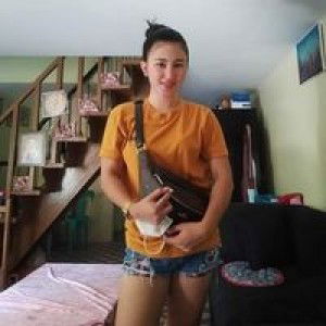 Izzy Santos profile icon