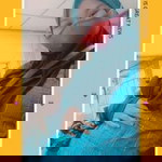 Tira Izan profile icon