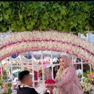 Septi Wulan Milik Dya profile icon