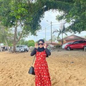 Nurul Fazira profile icon