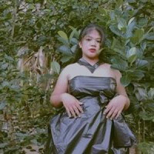 Maricel Versoza profile icon