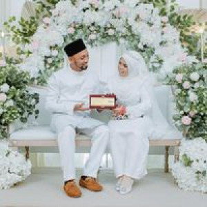 Anis Nabila profile icon