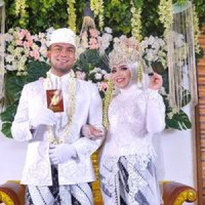 Nunung Nung profile icon