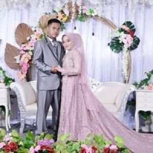 Resti Amalina profile icon