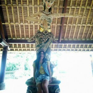 ajeng farrah1911 profile icon