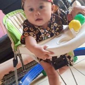 Devi ike nur safitri profile icon