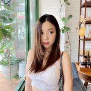 Praew Vatanya profile icon