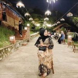 Yuni Ariska Dewi profile icon