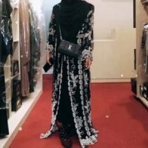 Siti Umayah  Umay profile icon