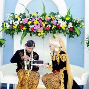 Siti Yuliati Thok profile icon