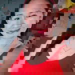 Leshlie Eranista Carulla profile icon