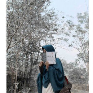 ratna dwi profile icon