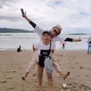 Indri Ani profile icon