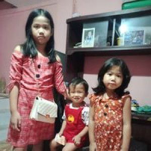 Reyzel Cabello Legaspi profile icon