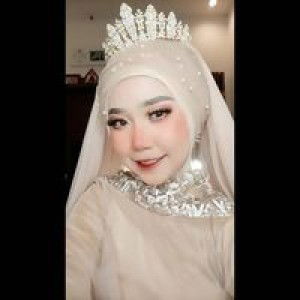 Dini Fuadah profile icon