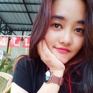 Dhewie Nur'aini profile icon