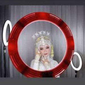 Regita Novianti profile icon