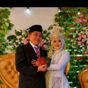 Titik Ayu Dwi Jayanti profile icon