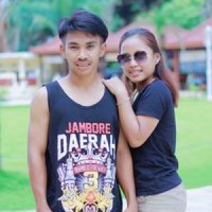 Ayu Widi profile icon