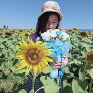 Nuy Nuy profile icon