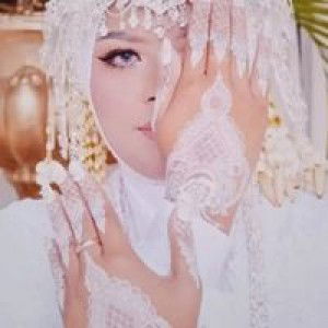 Elvina Dama profile icon