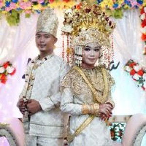 Irma Tri Wulan profile icon